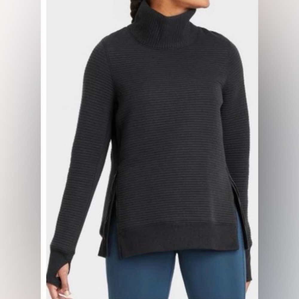 all in motion women’s quilted turtleneck pullover medium